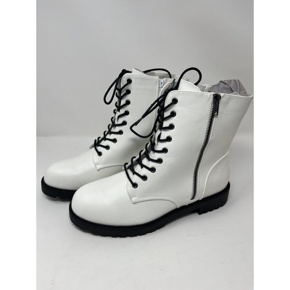 Torrid White Combat Boots 11 wide width booties lace up new